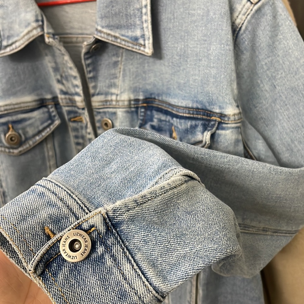 Liz Claiborne Jean jacket - Picture 6 of 13